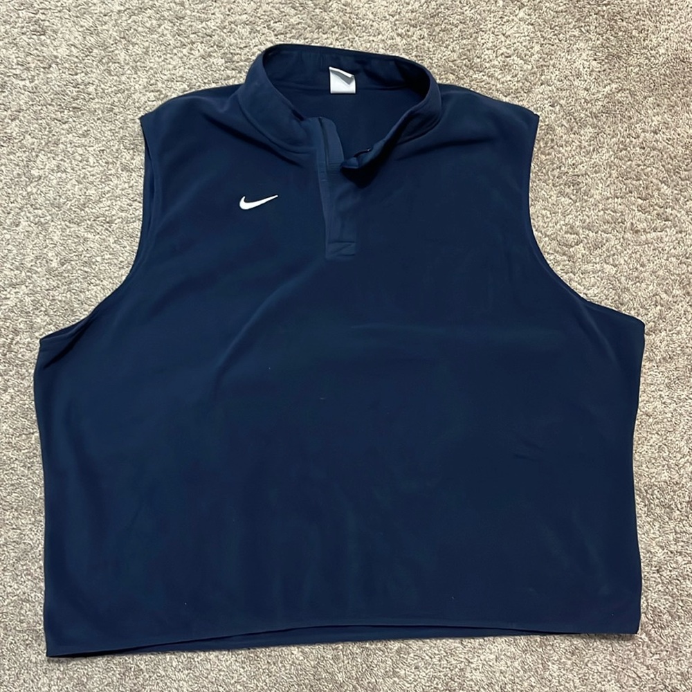 Men’s Nike fleece vest - navy
